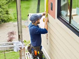 Best Composite Siding  in Lannon, WI